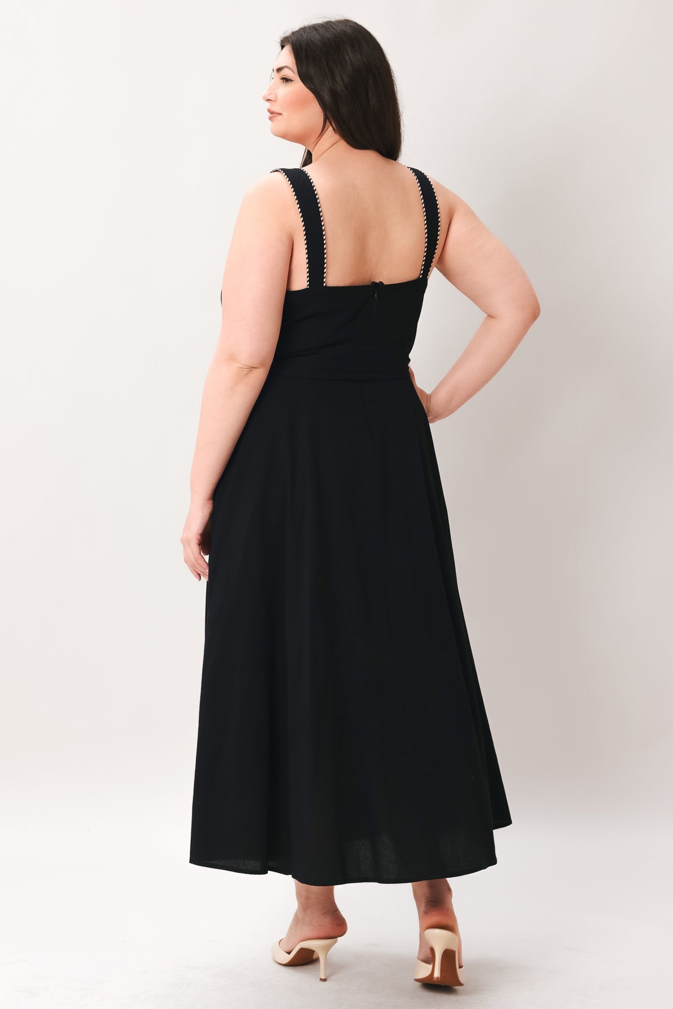 LOVELY NOIR BLACK MIDI DRESS