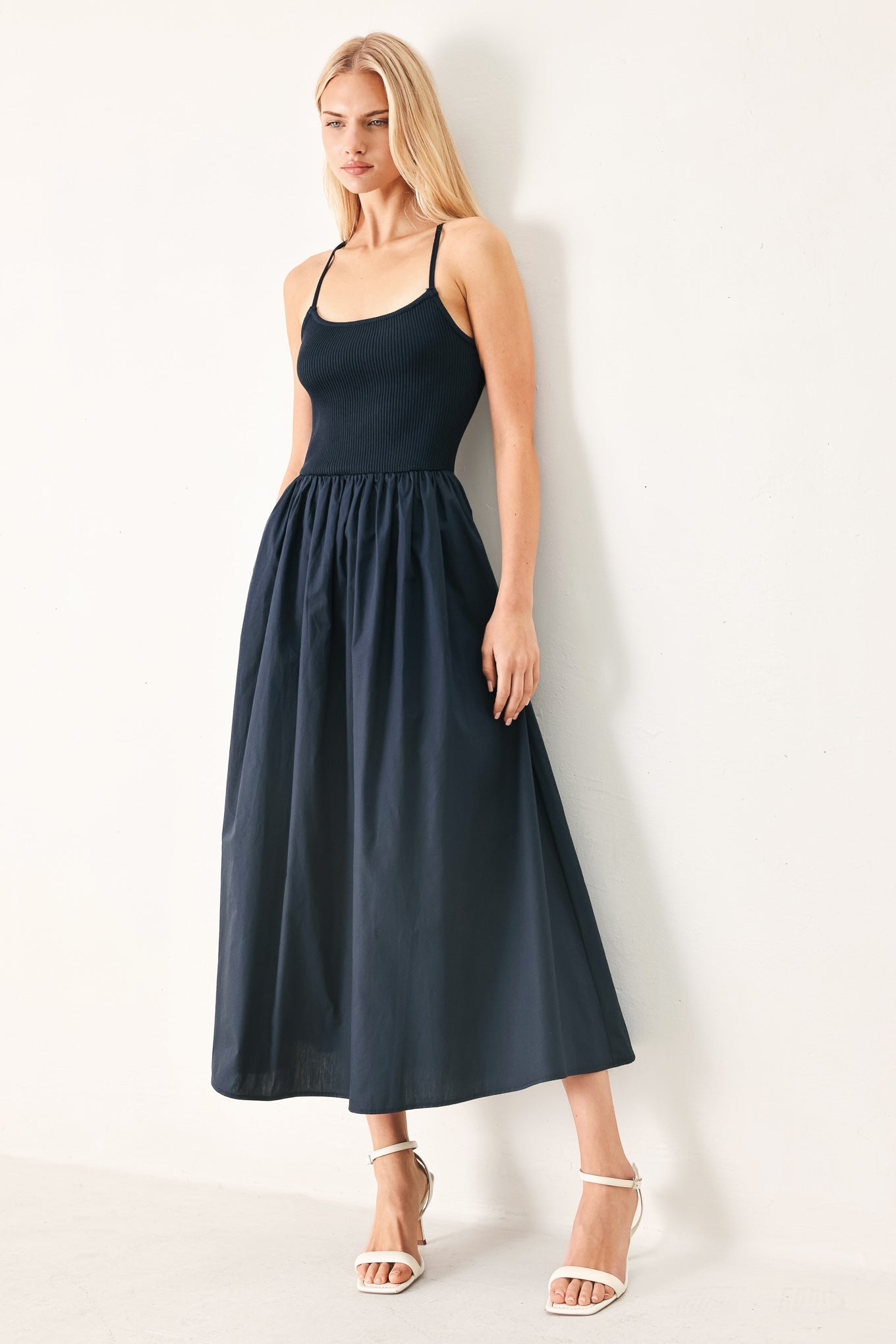 EASY BREEZE NAVY MIDI DRESS
