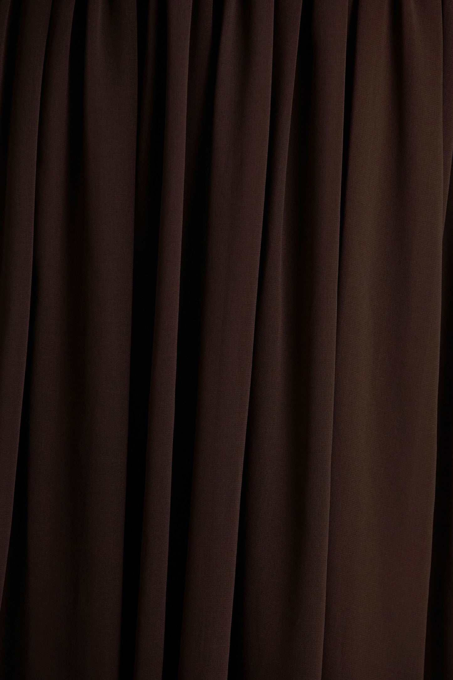 Kelly | Brown Scoop-Neck Maxi Dress With Pleated Mesh Skirt