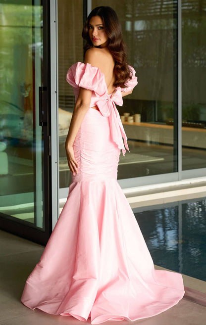 47172 Ava Presley Puff Sleeve Mermaid Gown With Bow