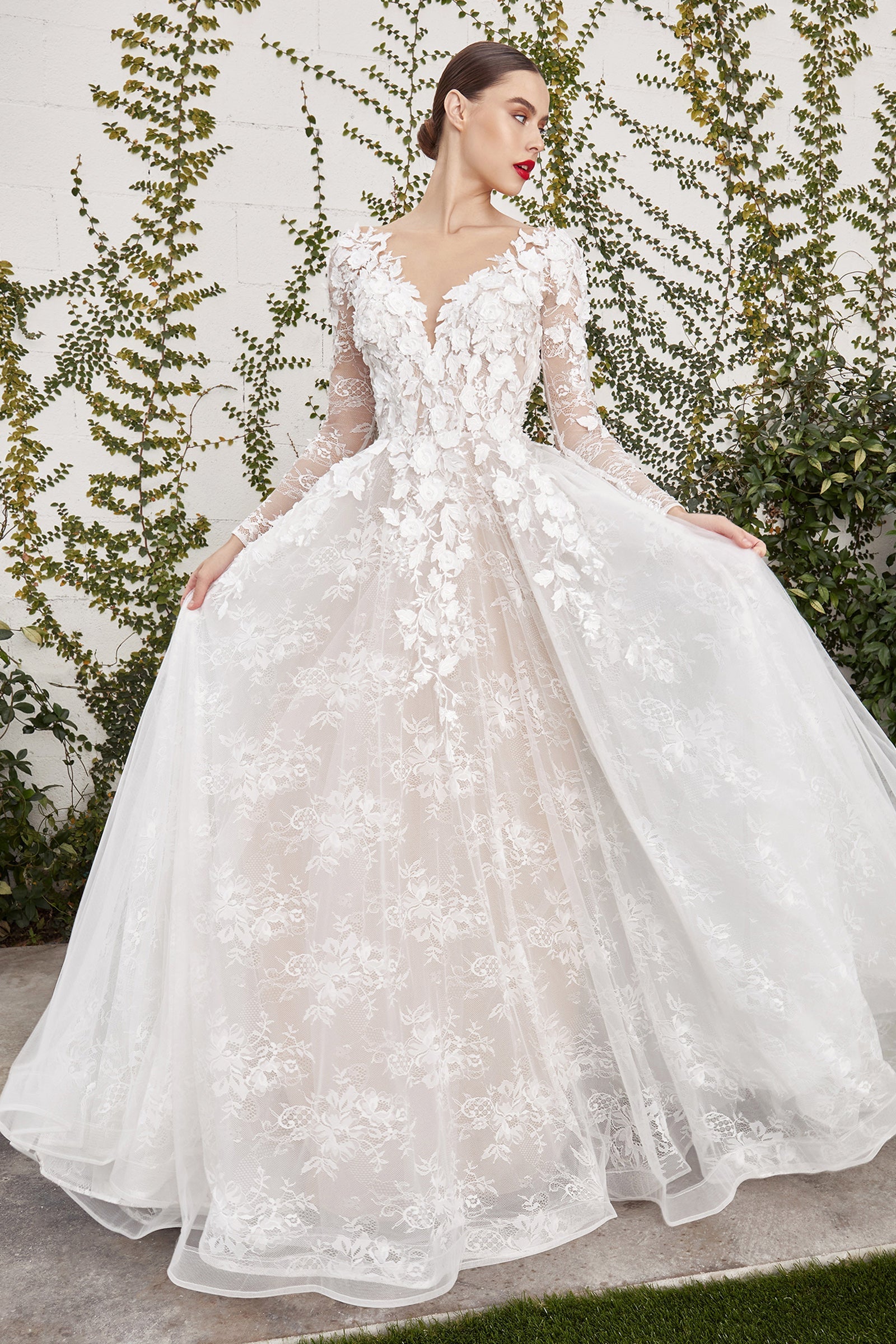 A1067W YVAINE WEDDING GOWN Andrea & Leo