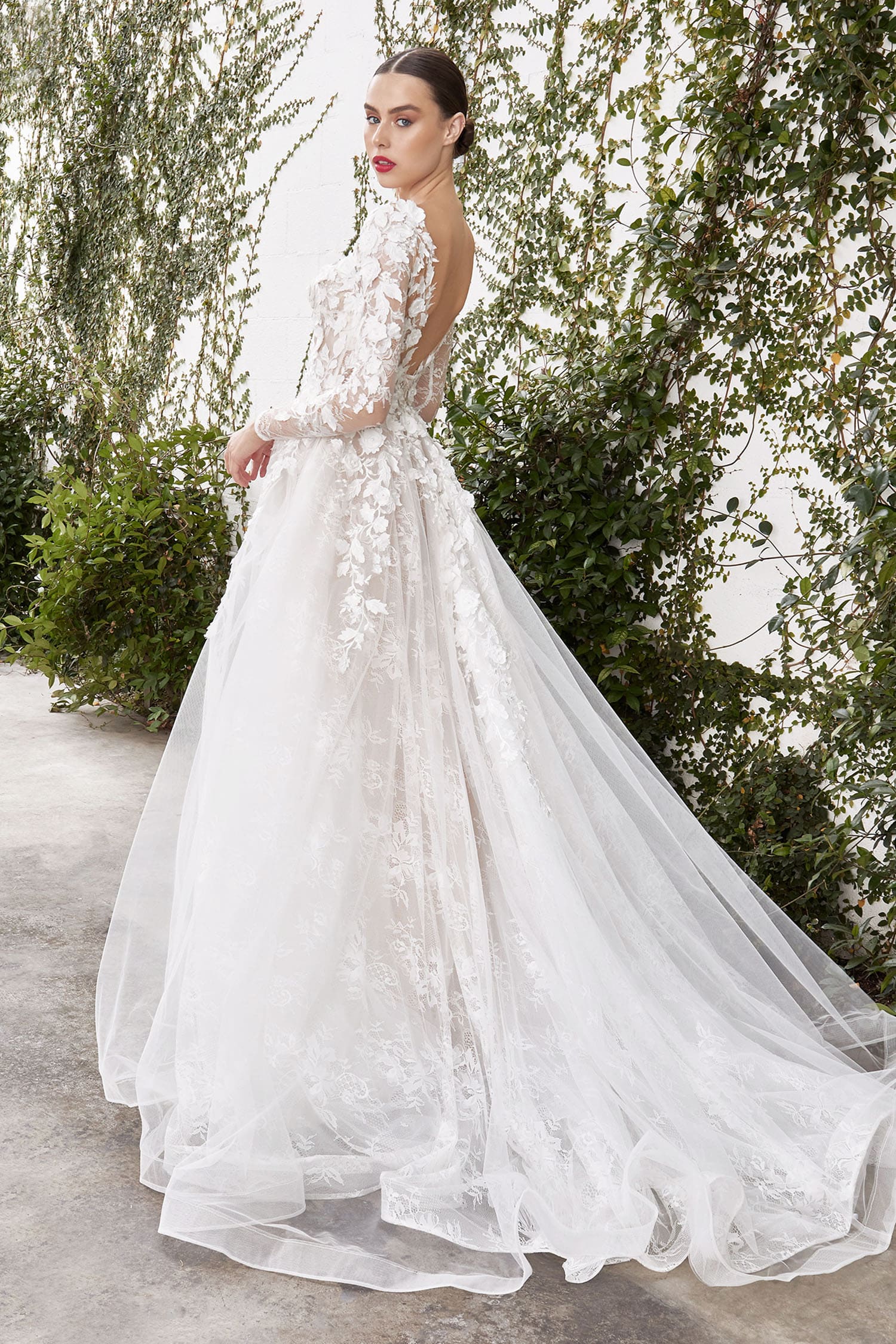 A1067W YVAINE WEDDING GOWN Andrea & Leo