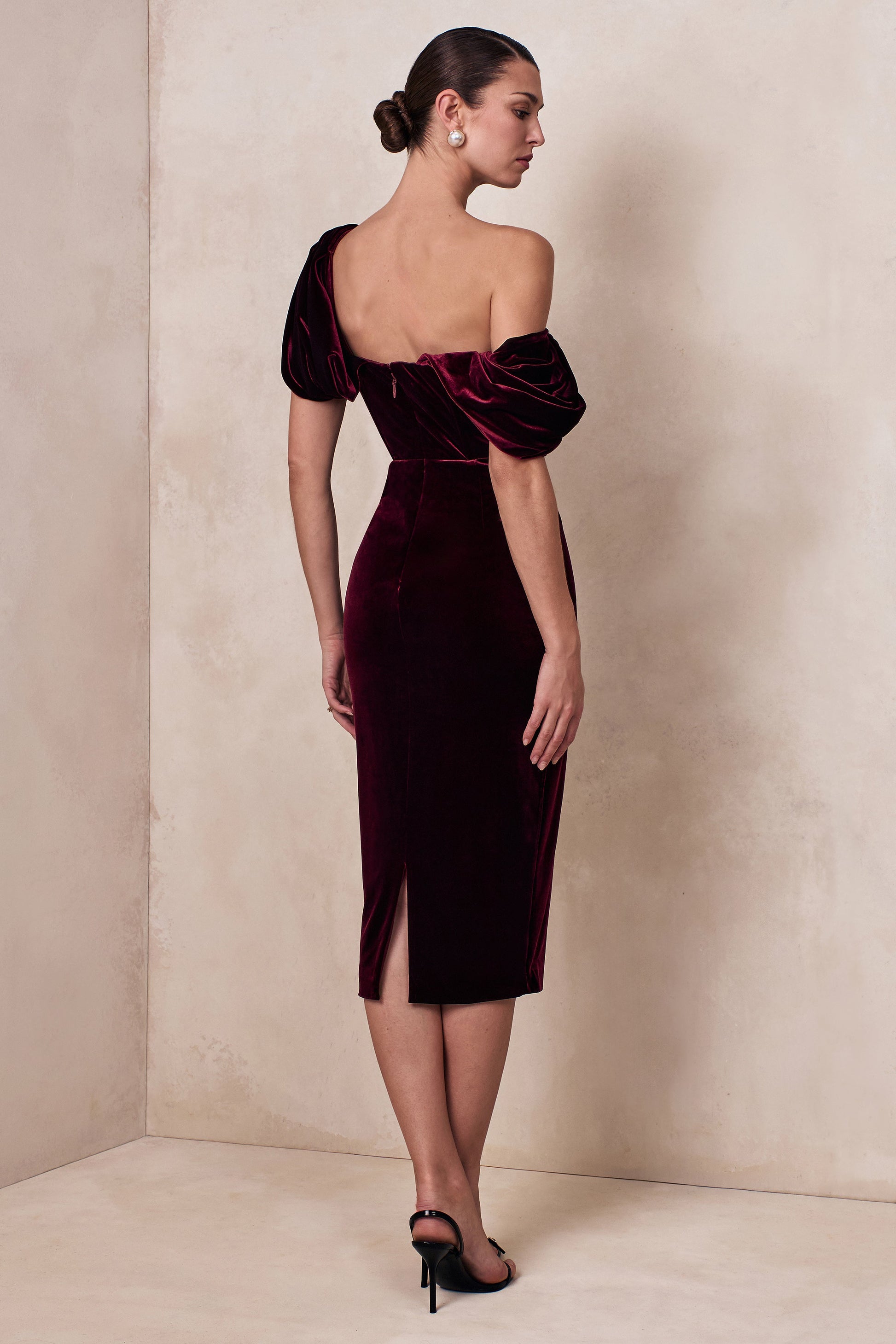 High End | Burgundy Velvet Asymmetric-Neck Midi Dress With Draped Detailing