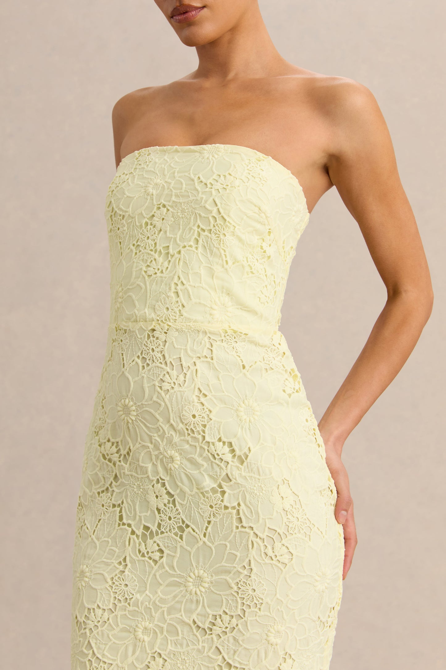 Suzie | Lemon Lace Bandeau Maxi Dress