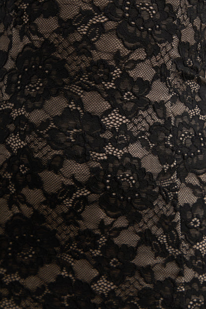 Mirellia | Black Lace Sweetheart-Neck Maxi Dress