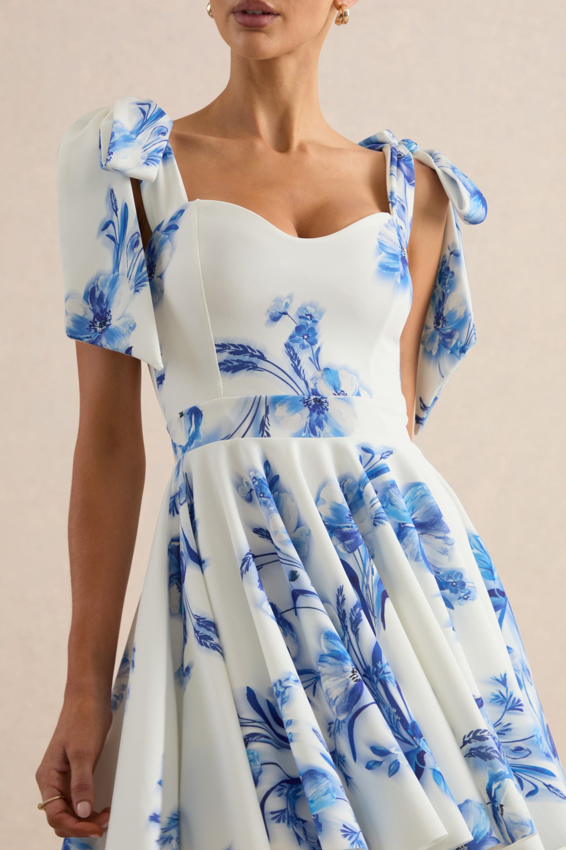 Ismeray | Blue Floral Print Sweetheart-Neck Skater Mini Dress