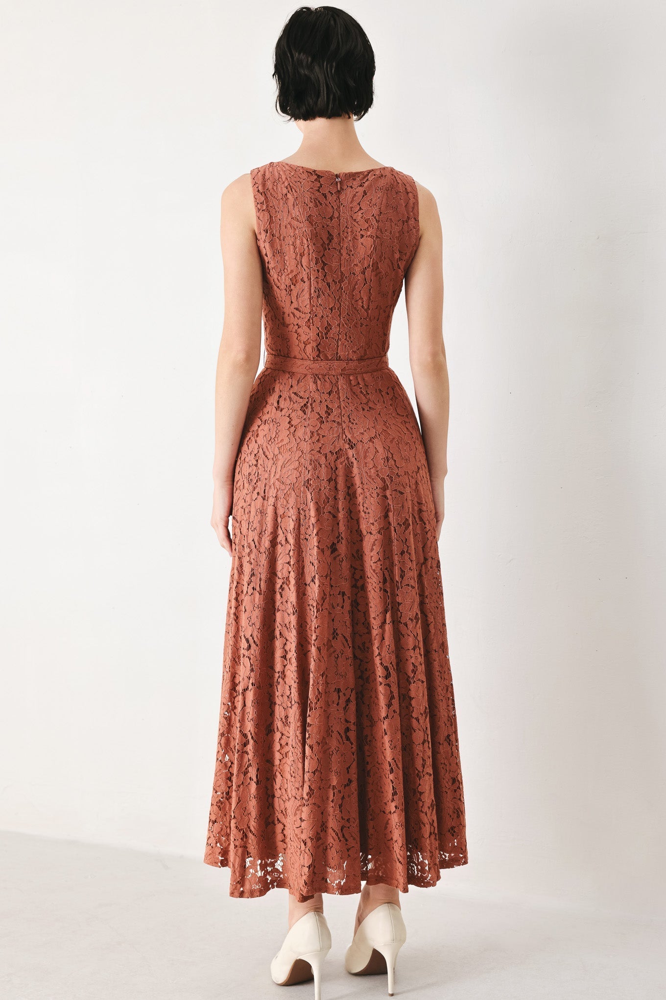 TRUE ROMANCE RUST LACE MIDI DRESS