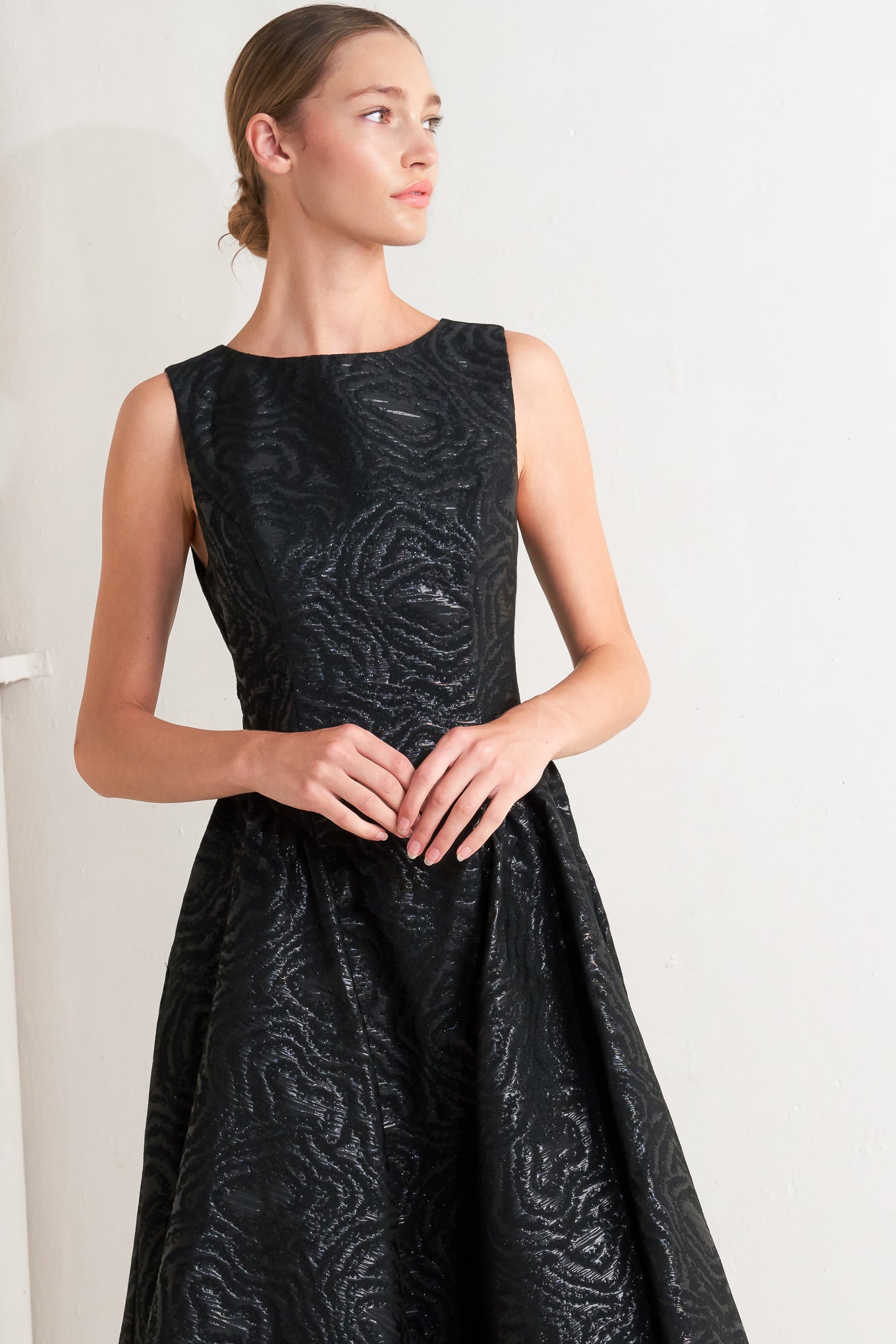 TEXTURED BLACK MIDI DRESS WITH OPEN BACK FINAL