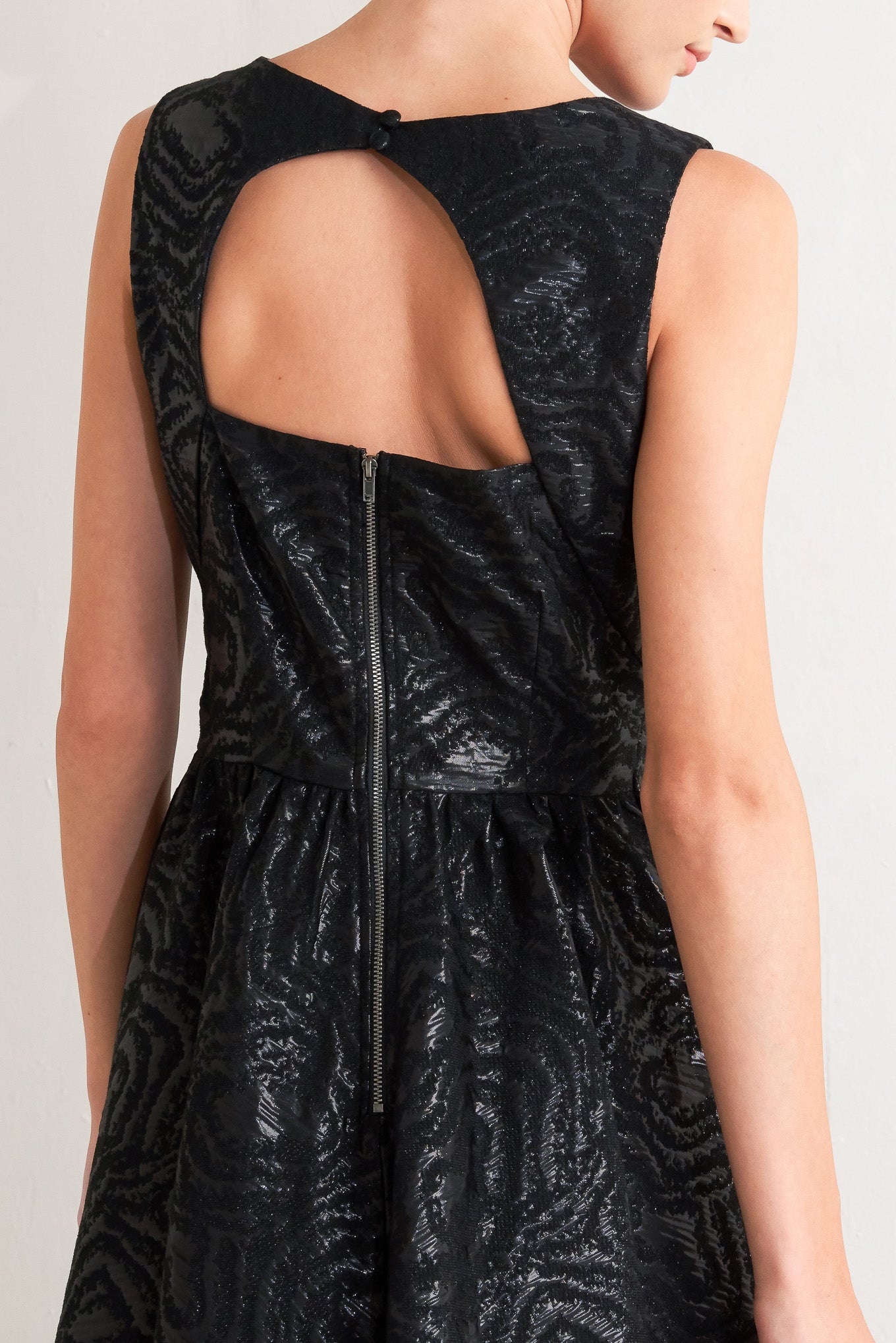 TEXTURED BLACK MIDI DRESS WITH OPEN BACK FINAL
