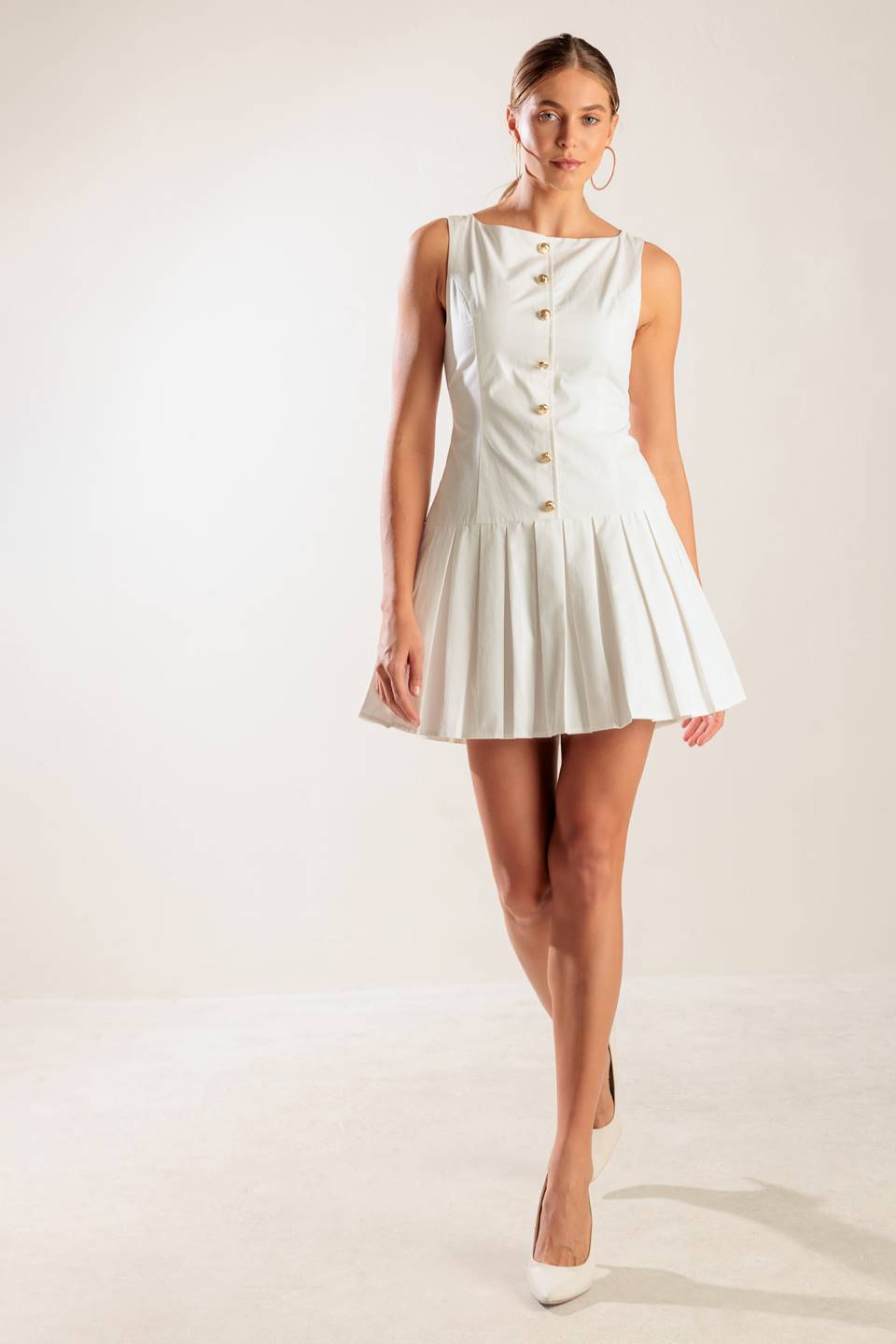 NO COMPARISONS PLEATED SKIRT MINI DRESS WHITE