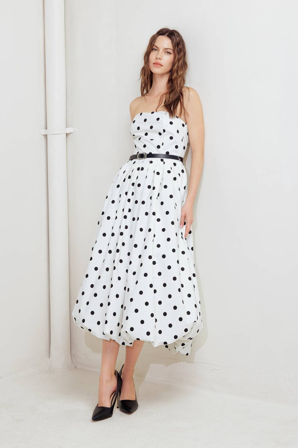 POLKA DOT WHITE & BLACK BUBBLE HEM MIDI DRESS