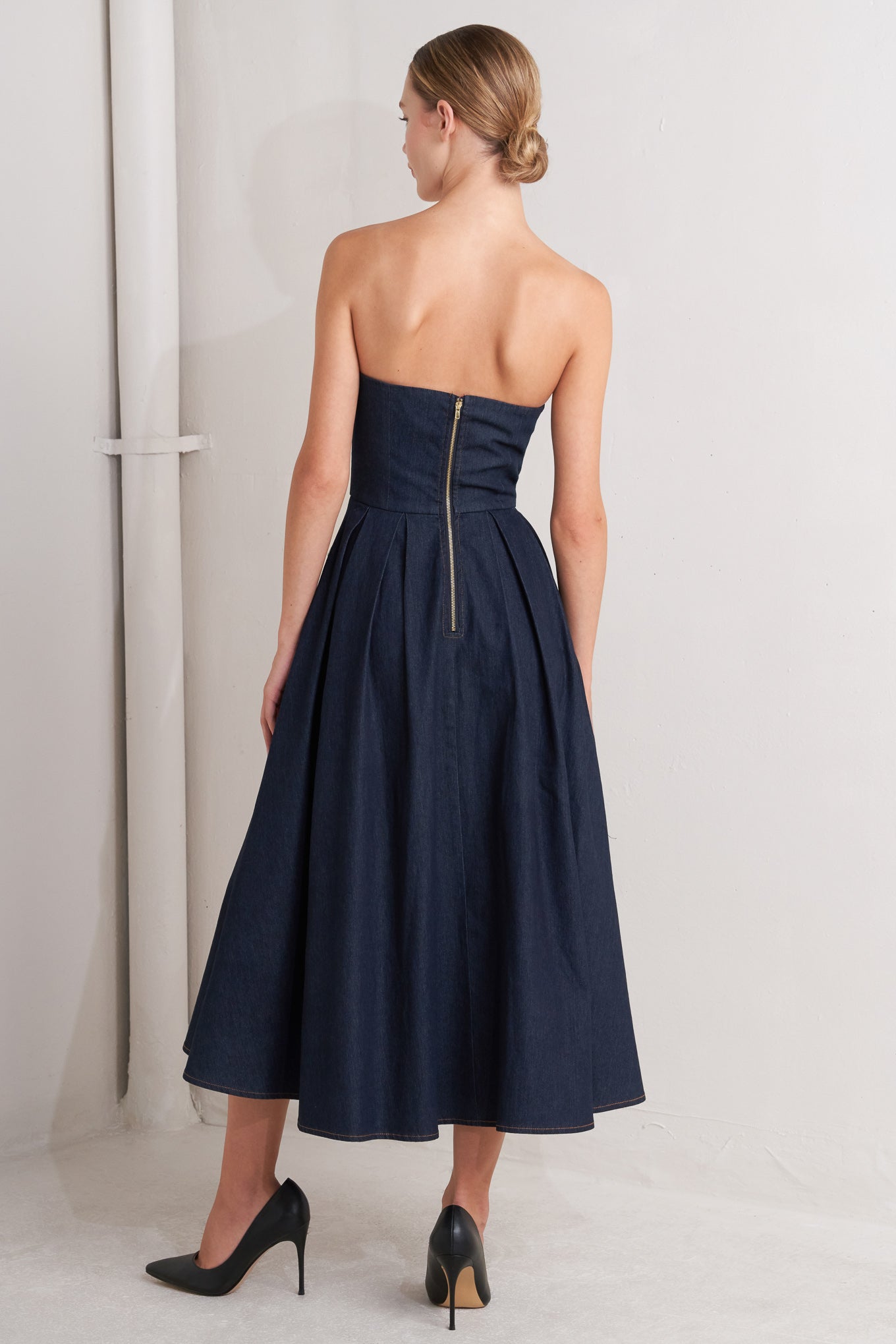 URBAN MOMENT DARK DENIM CORSET DRESS
