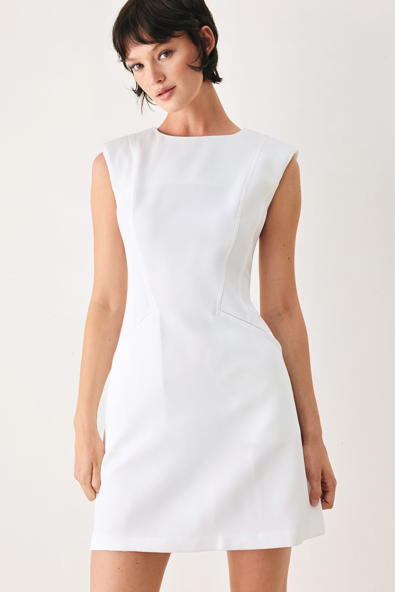 THE MODERN ICON MINI SHIFT DRESS