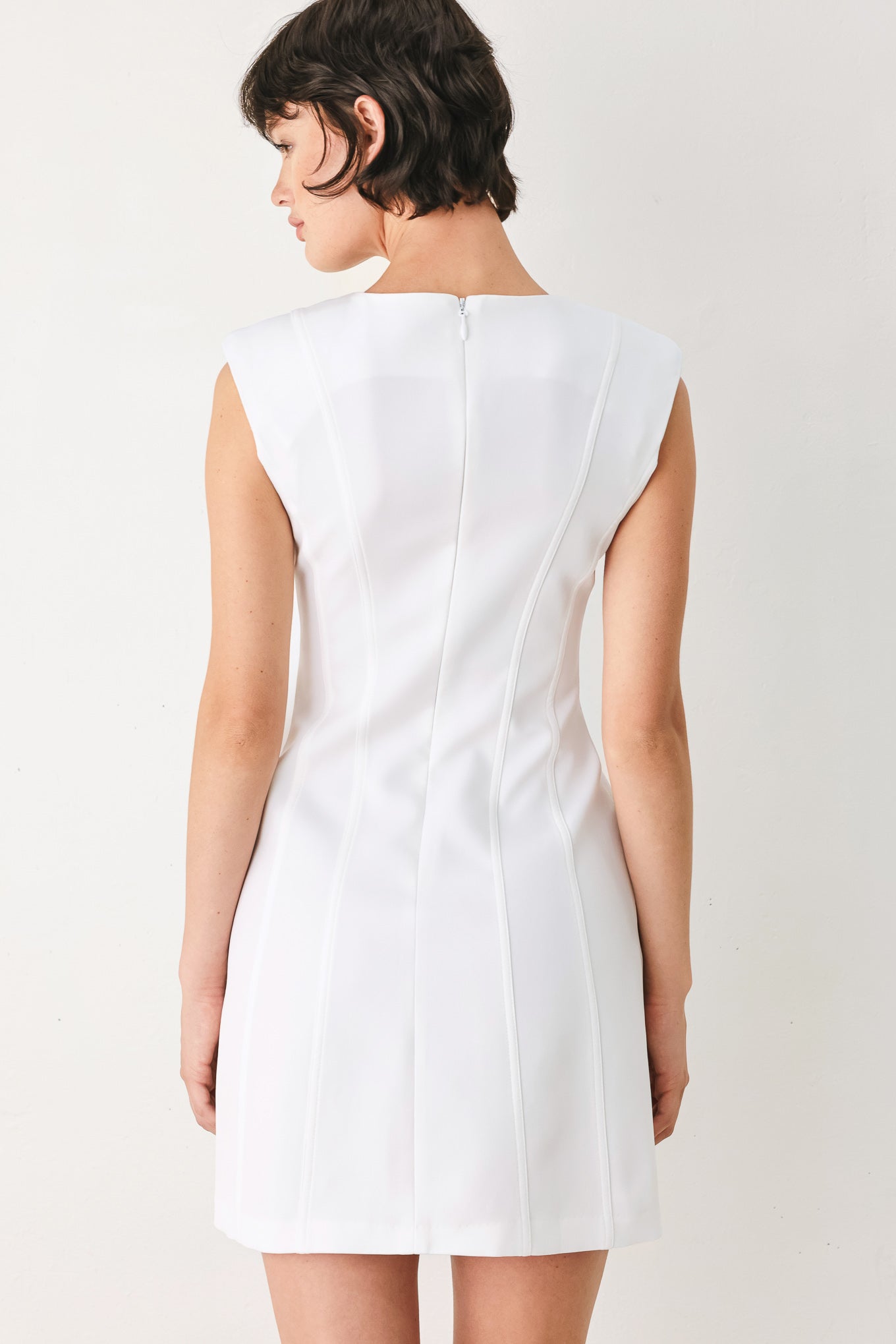 THE MODERN ICON MINI SHIFT DRESS