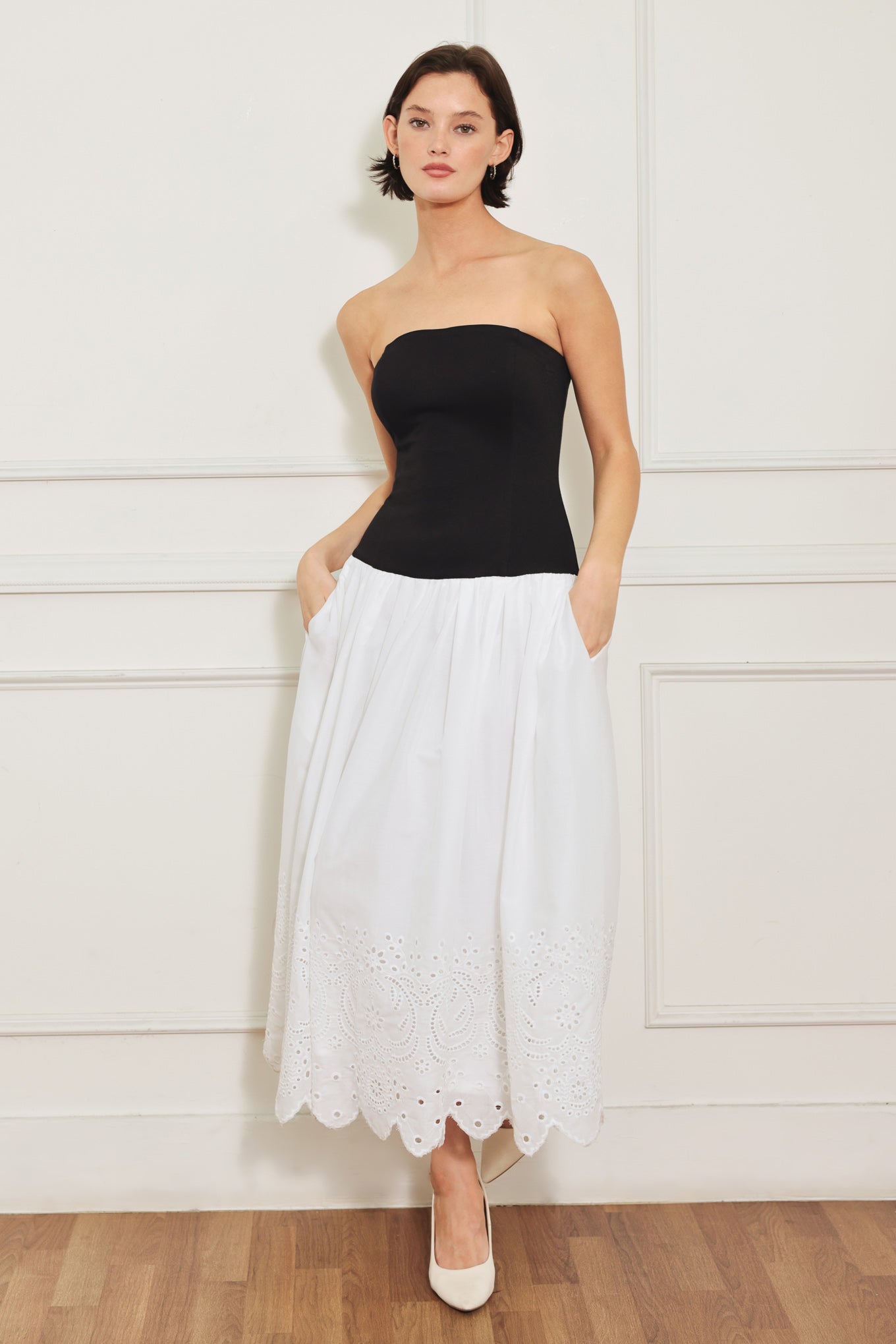 SOFT SPOKEN BEAUTY KNIT BLACK & WHITE MIDI DRESS