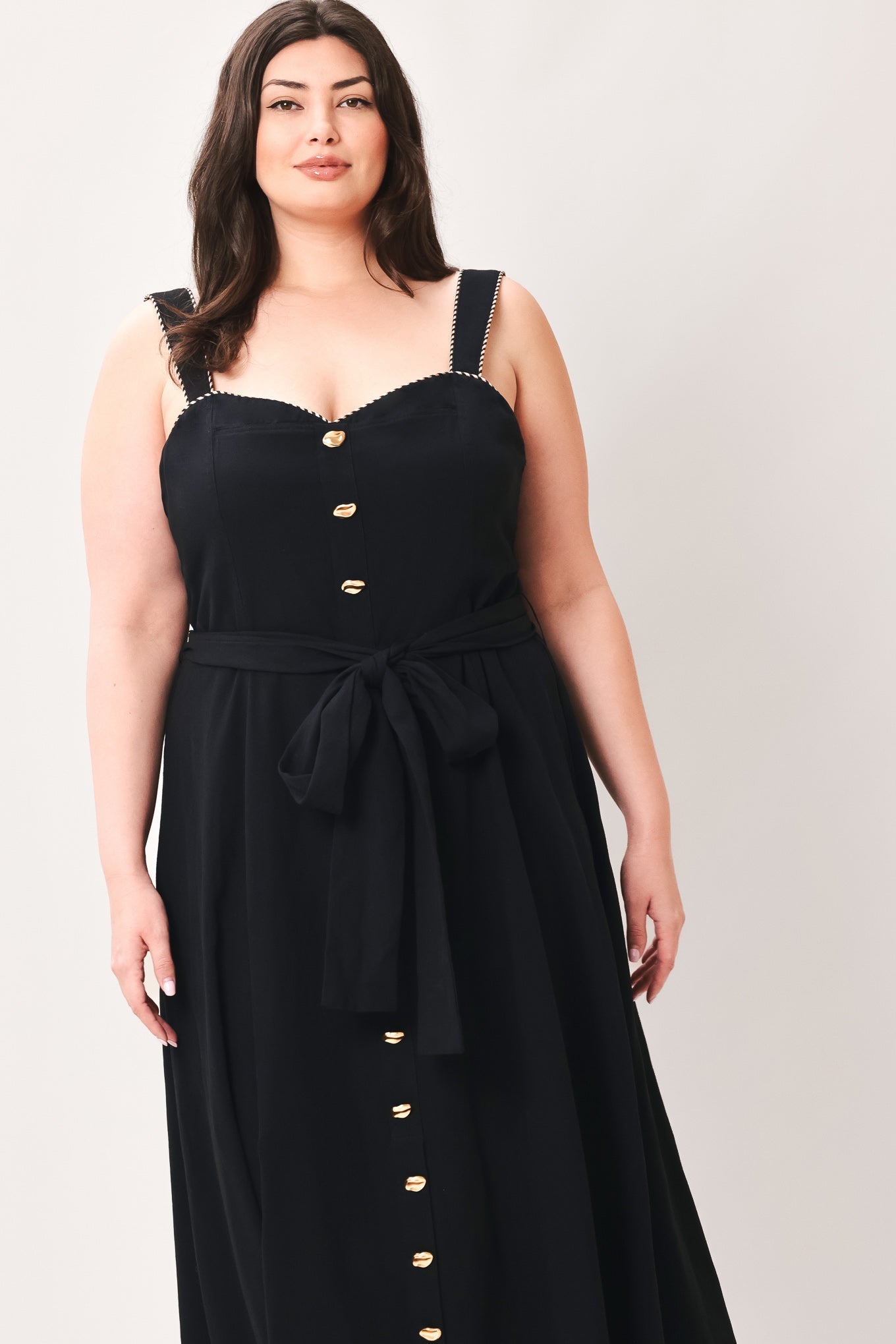 LOVELY NOIR BLACK MIDI DRESS