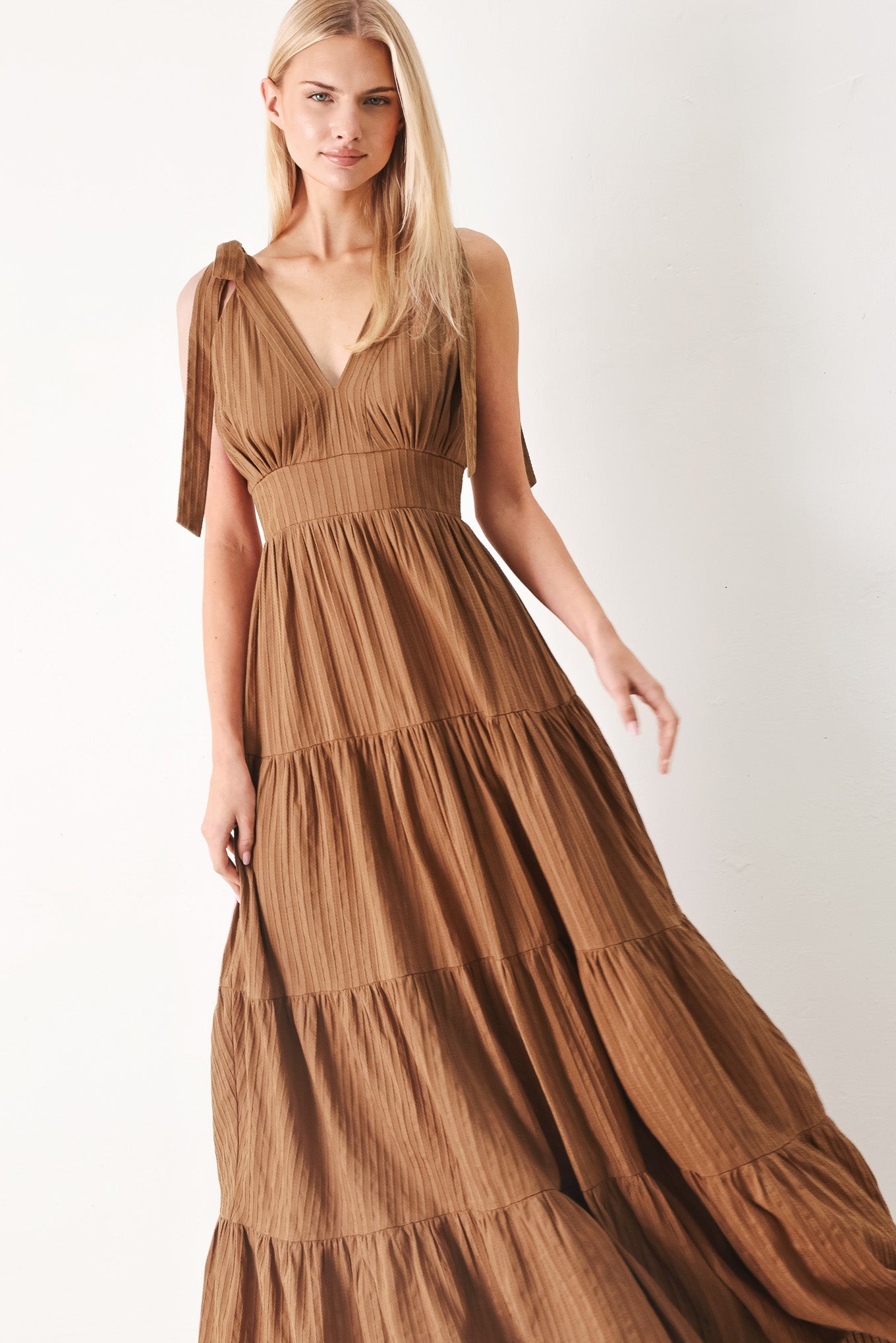 CALM BEAUTY BROWN MAXI DRESS