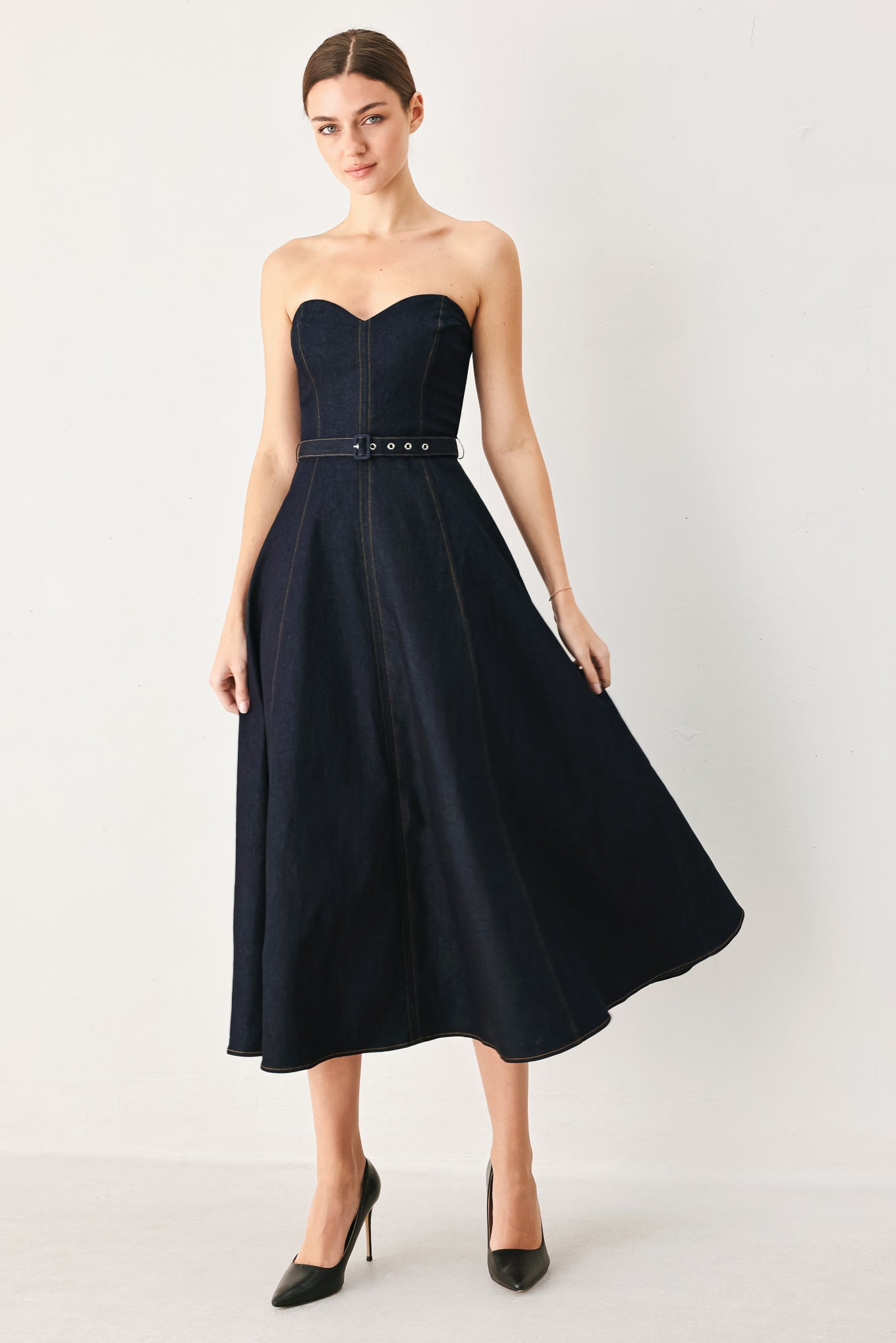 ICONIC INDIGO STRAPLESS DARK DENIM MIDI DRESS