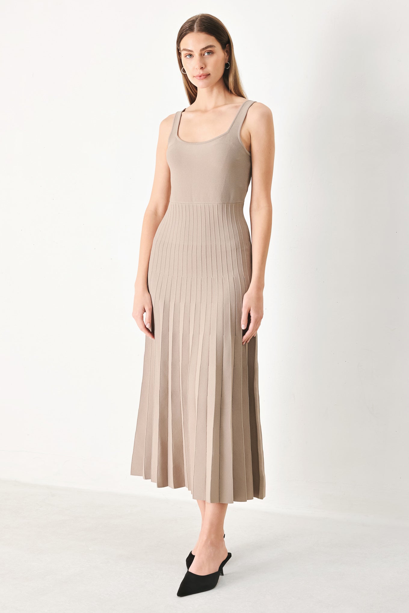 SWEATER KNIT MIDI DRESS WITH PLEATED SKIRT