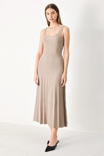 SWEATER KNIT MIDI DRESS WITH PLEATED SKIRT