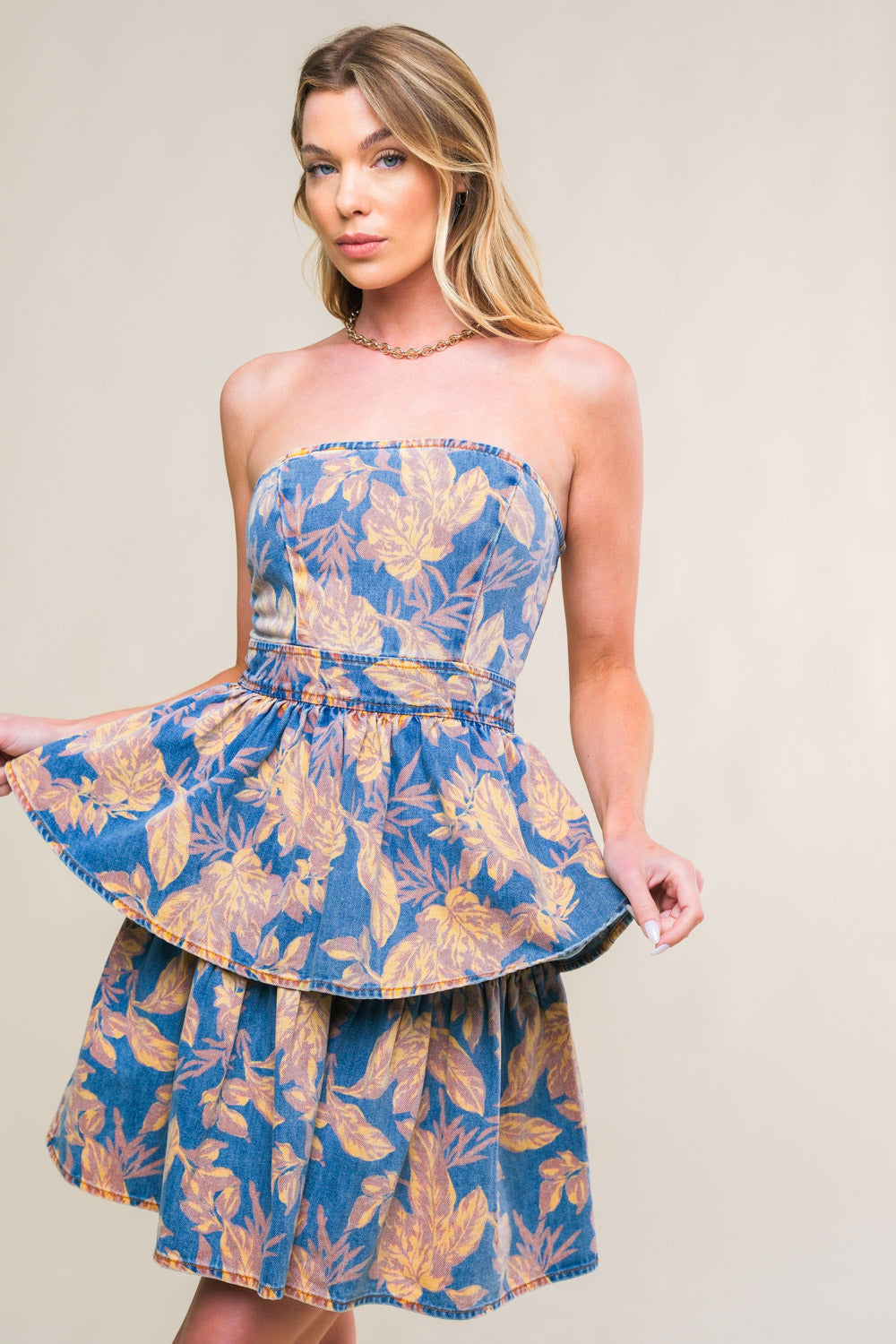 SUMMER MOMENTS TIERED FLORAL DENIM MINI DRESS