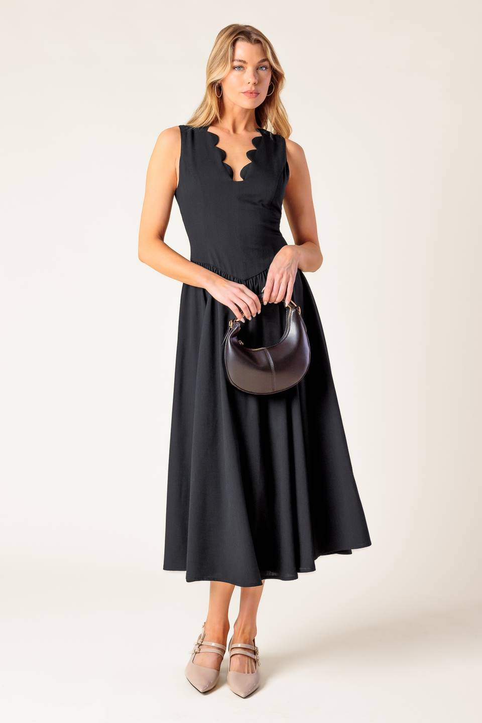 FOR THE RECORD SCALLOP-V MIDI DRESS BLACK