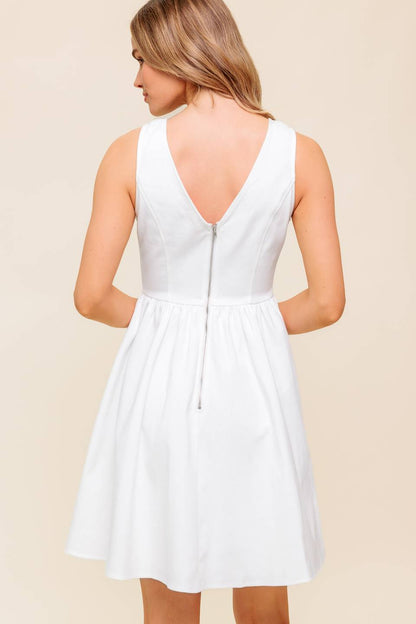 CHARMING CHIC WHITE DENIM MINI DRESS WITH BOWS