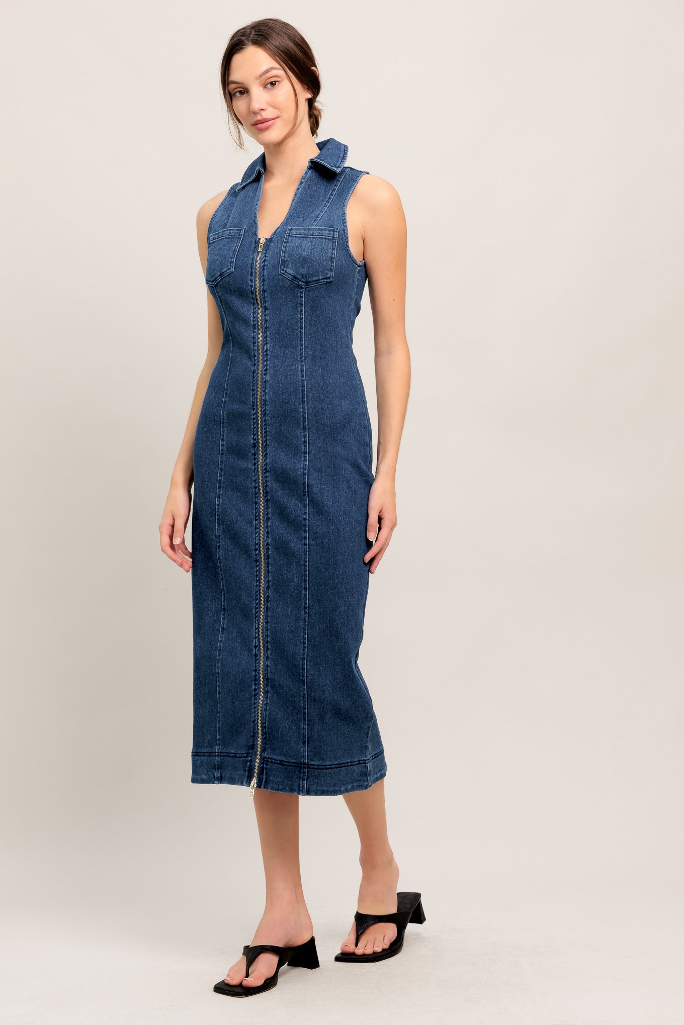 EVERYDAY EDGE ZIP FRONT DENIM MIDI DRESS