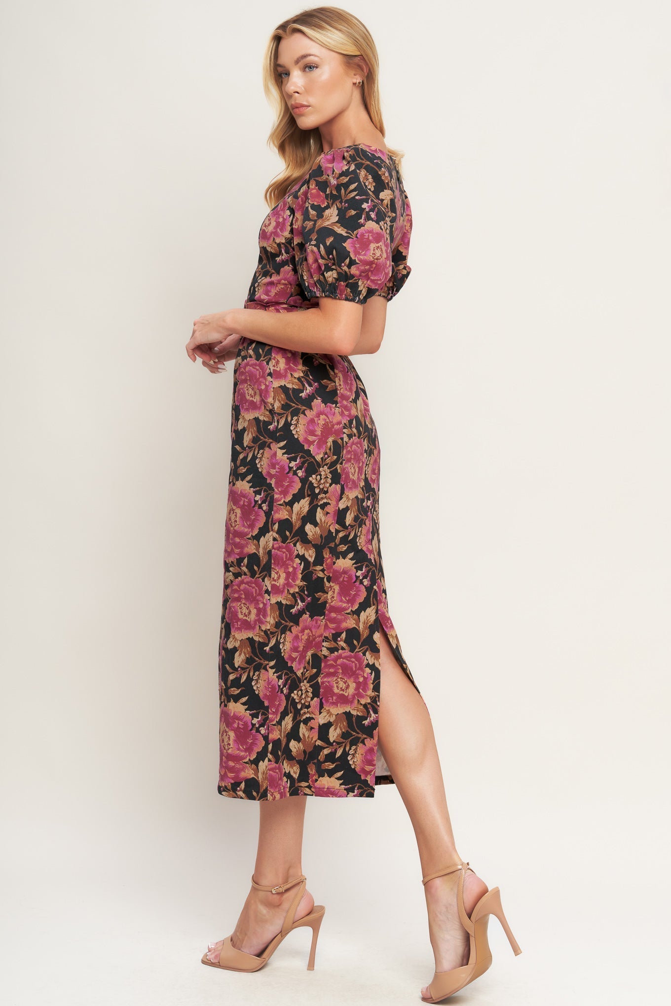 ROSE PUFF SLEEVE FITTED MIDI DRESS