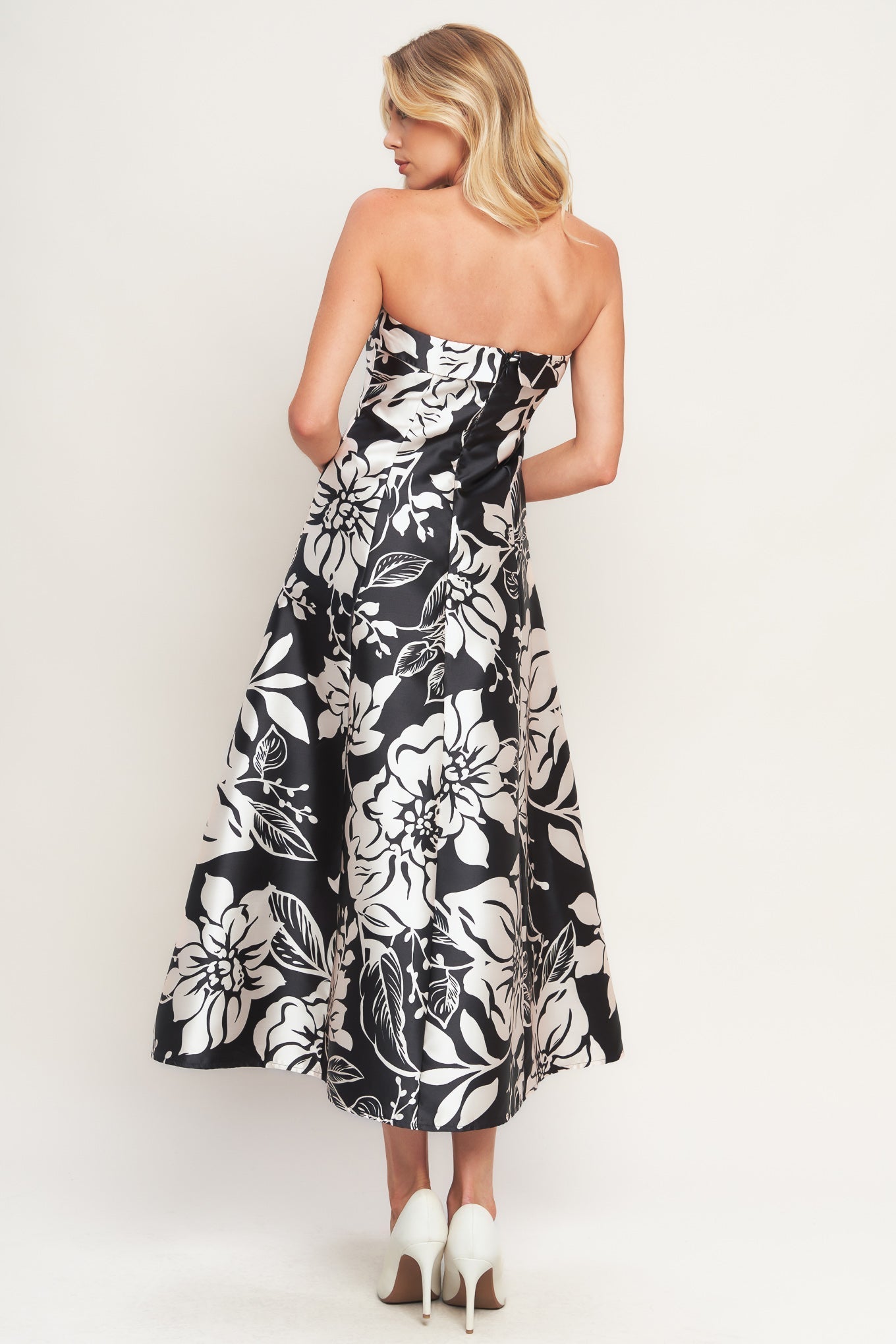 ELEGANT BLOOM SWIRL BLACK FLORAL MIDI DRESS