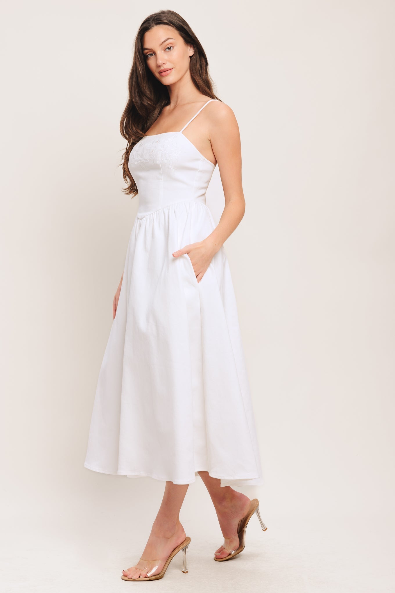 CLOUD PETAL EMBROIDERED WHITE DENIM MIDI DRESS