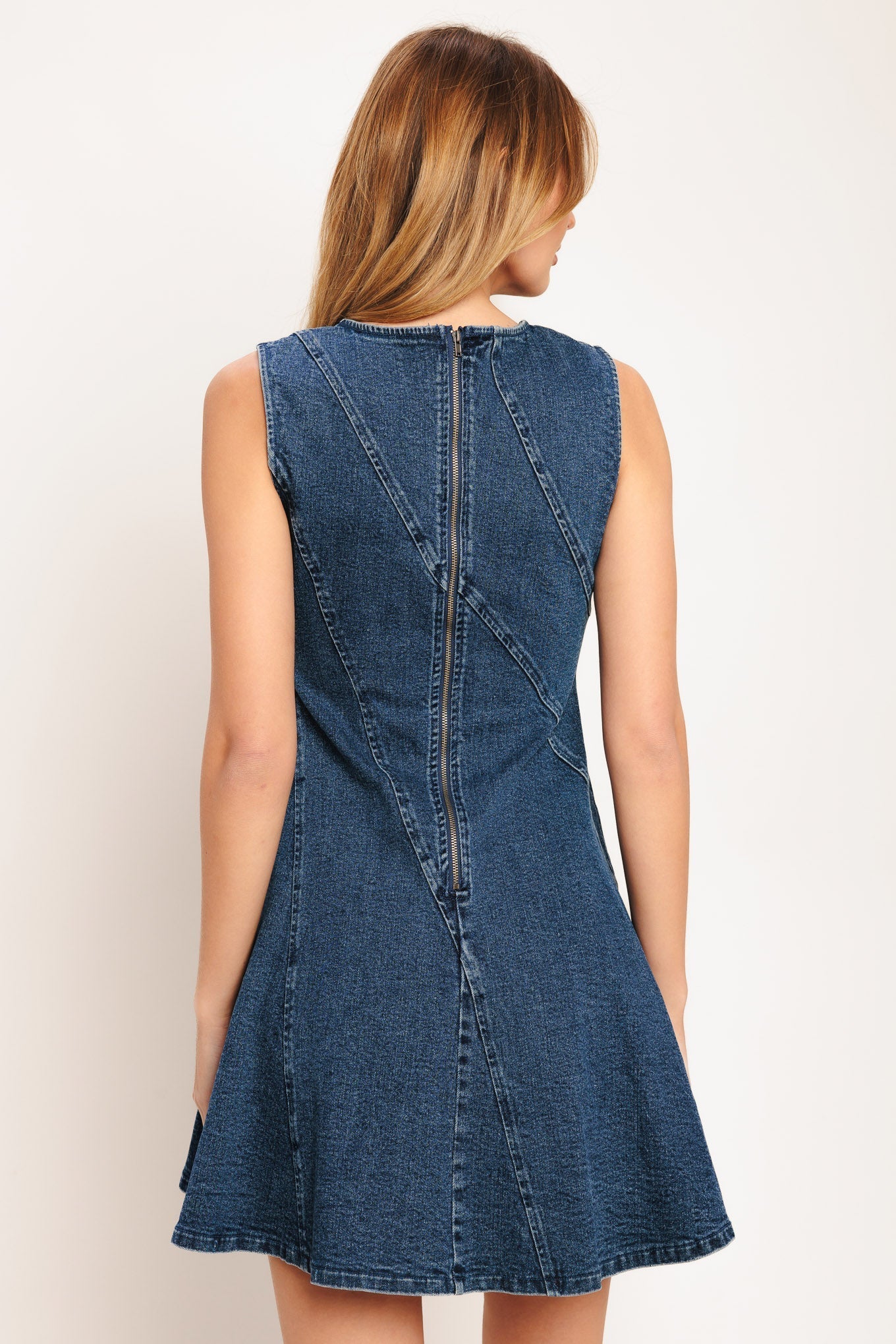 DAY TO NIGHT SLEEVELESS DENIM MINI DRESS