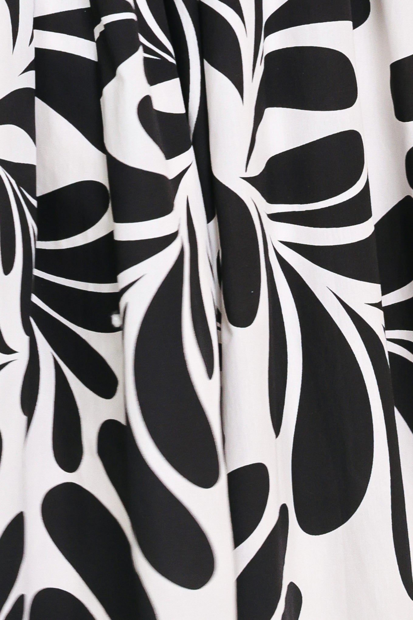 MONO BLOOM MAXI DRESS WITH KEYHOLE BACK