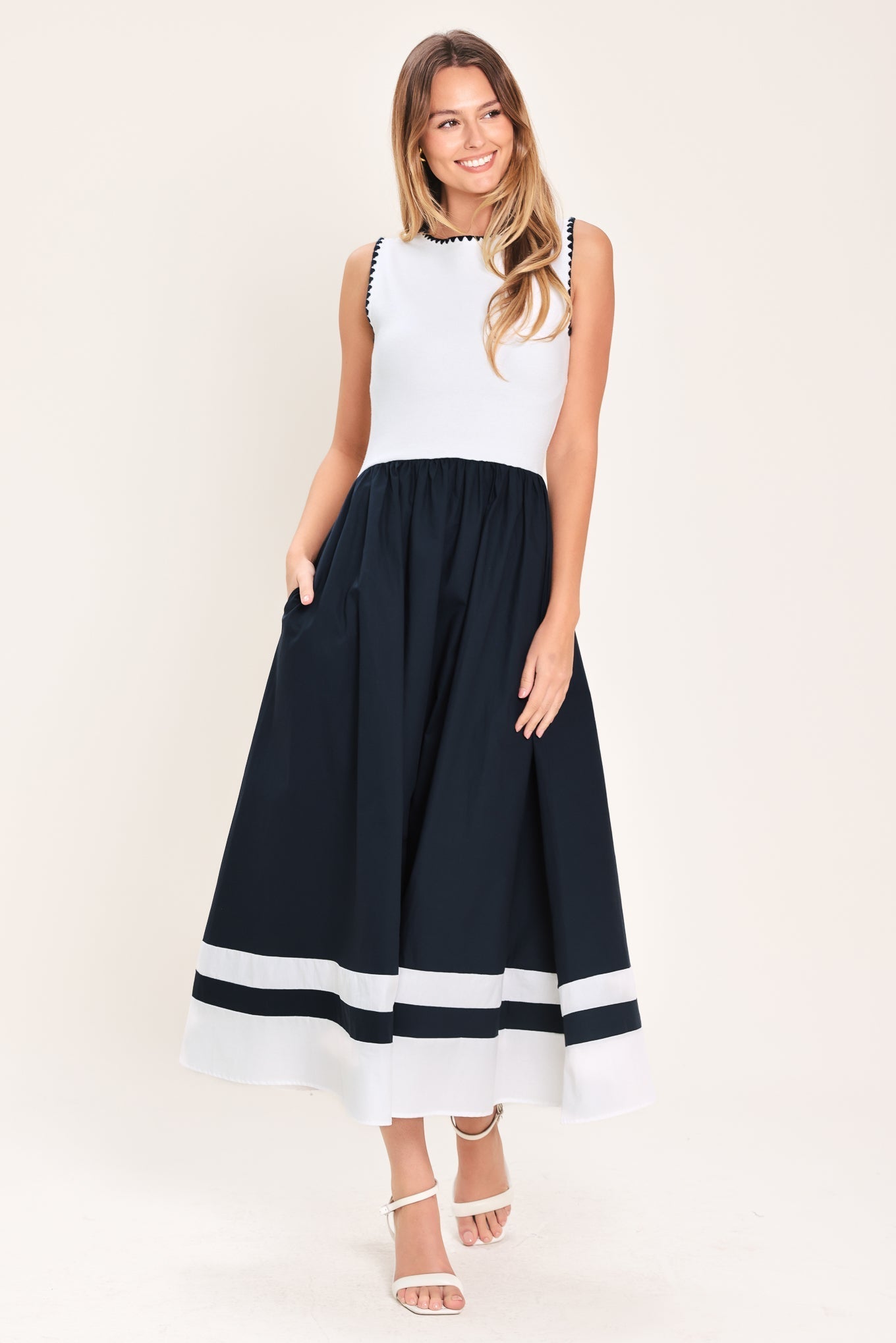 EVERYDAY ELEGANCE NAVY & WHITE MIDI DRESS