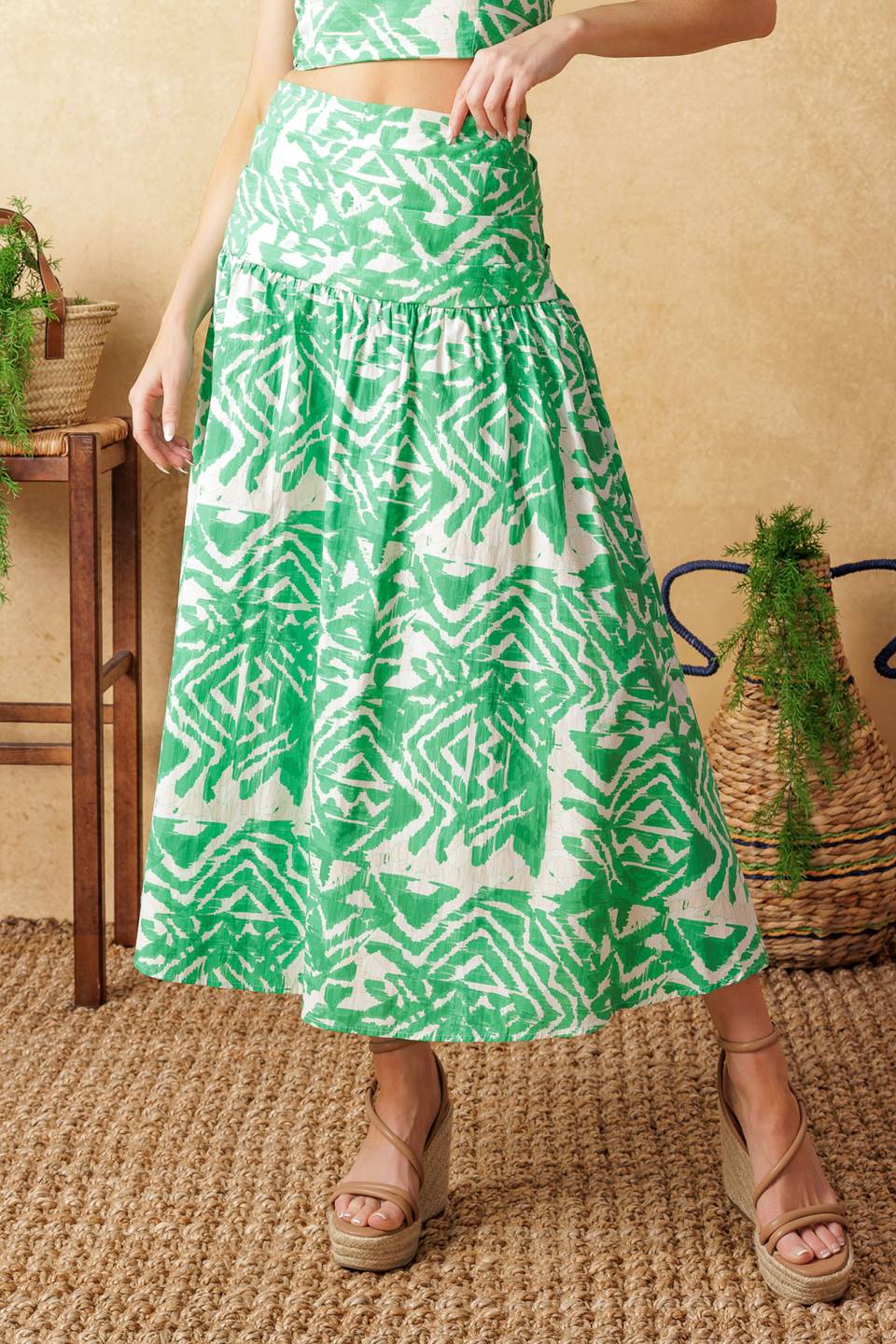 DESTINED FOR MORE CROP TOP & SKIRT SET