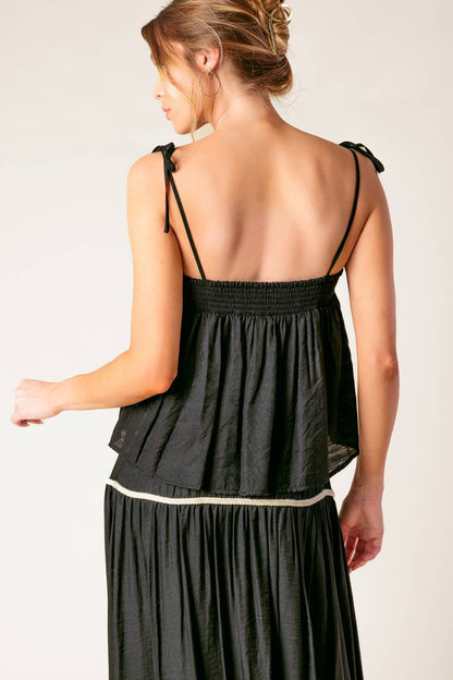 DIVIDE AND CONTOUR TOP & SKIRT SET BLACK