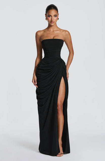 Cyra Maxi Dress Black