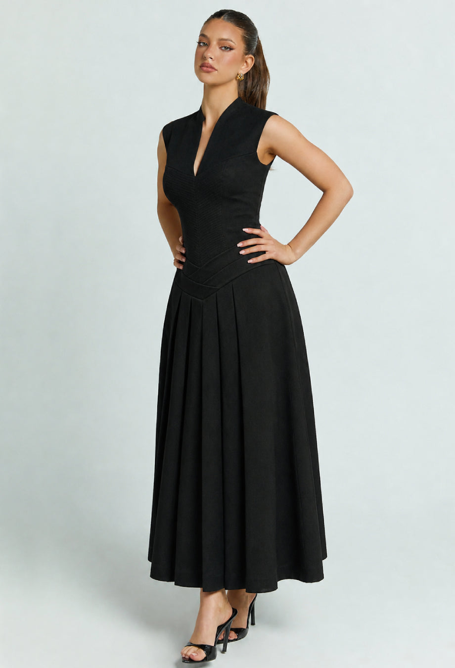 Debutante Backless Midi Dress Black