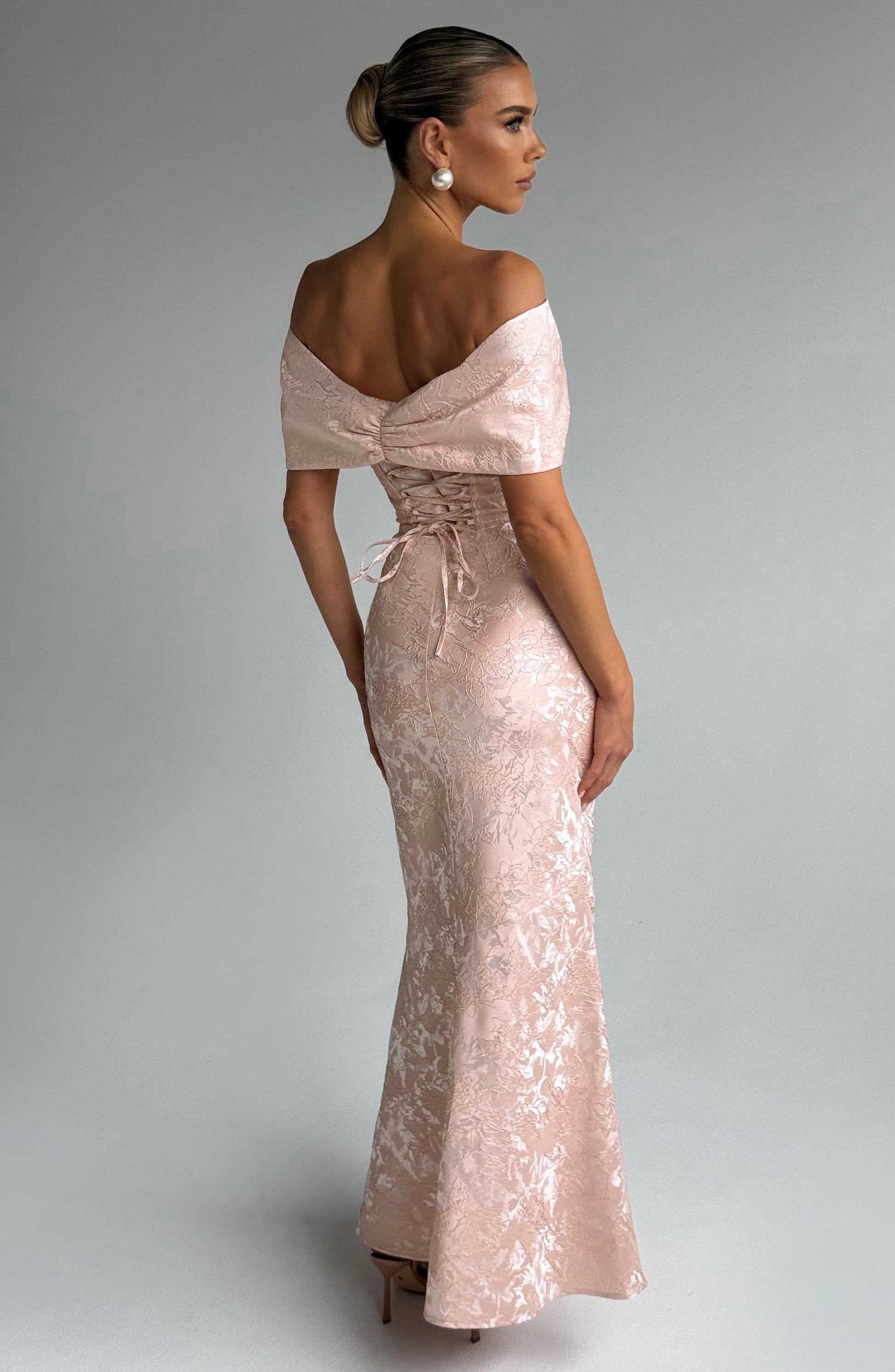 Emberly Maxi Dress Soft Peach