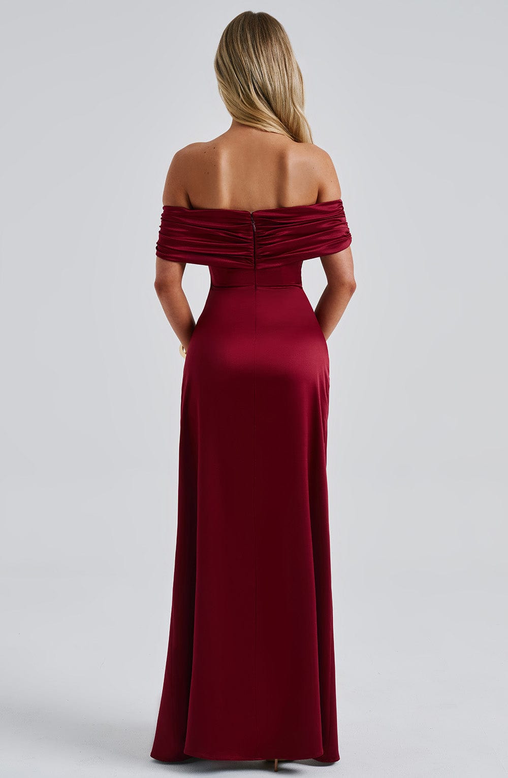 Gwendolyn Maxi Dress Burgundy