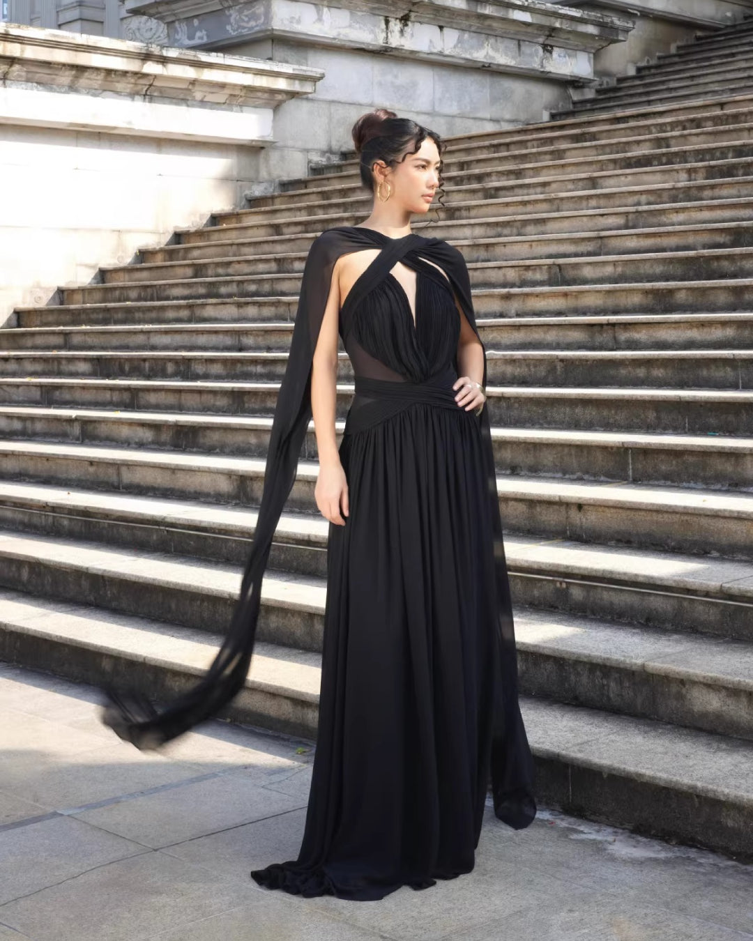 Jaya Gown Black