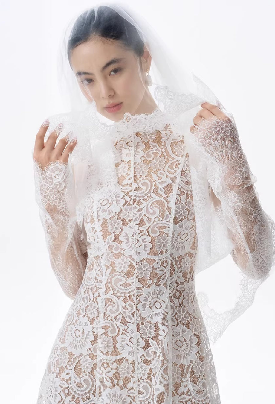 Kinsley Lace Midi Dress White (Version 2)