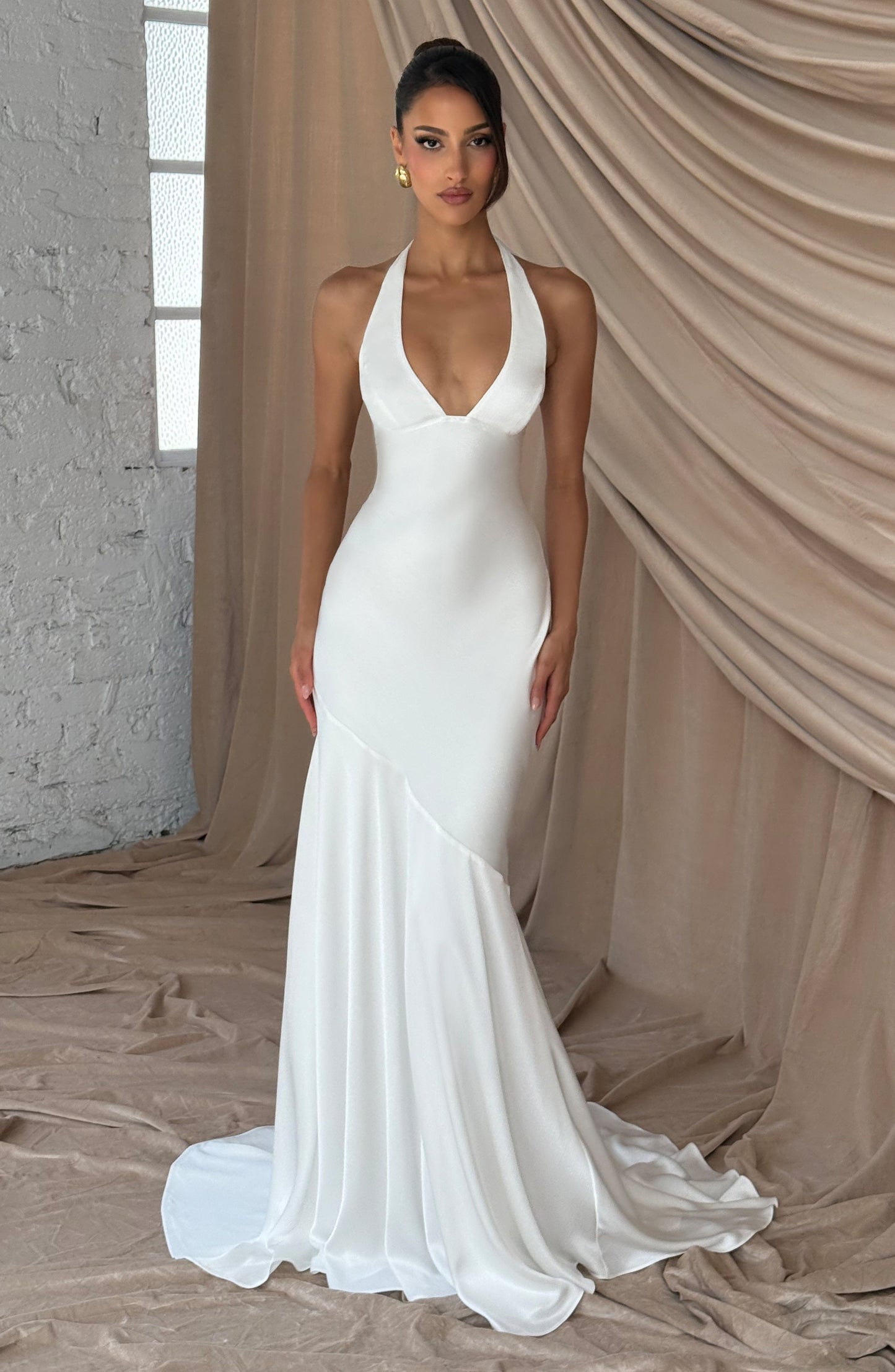 Kirsten Gown Ivory