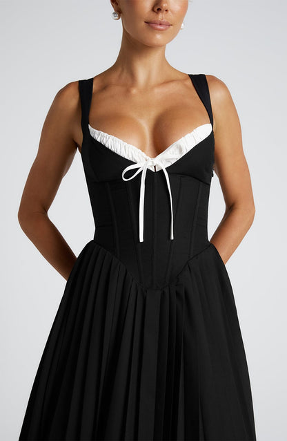 Natassia Midi Dress Black/White