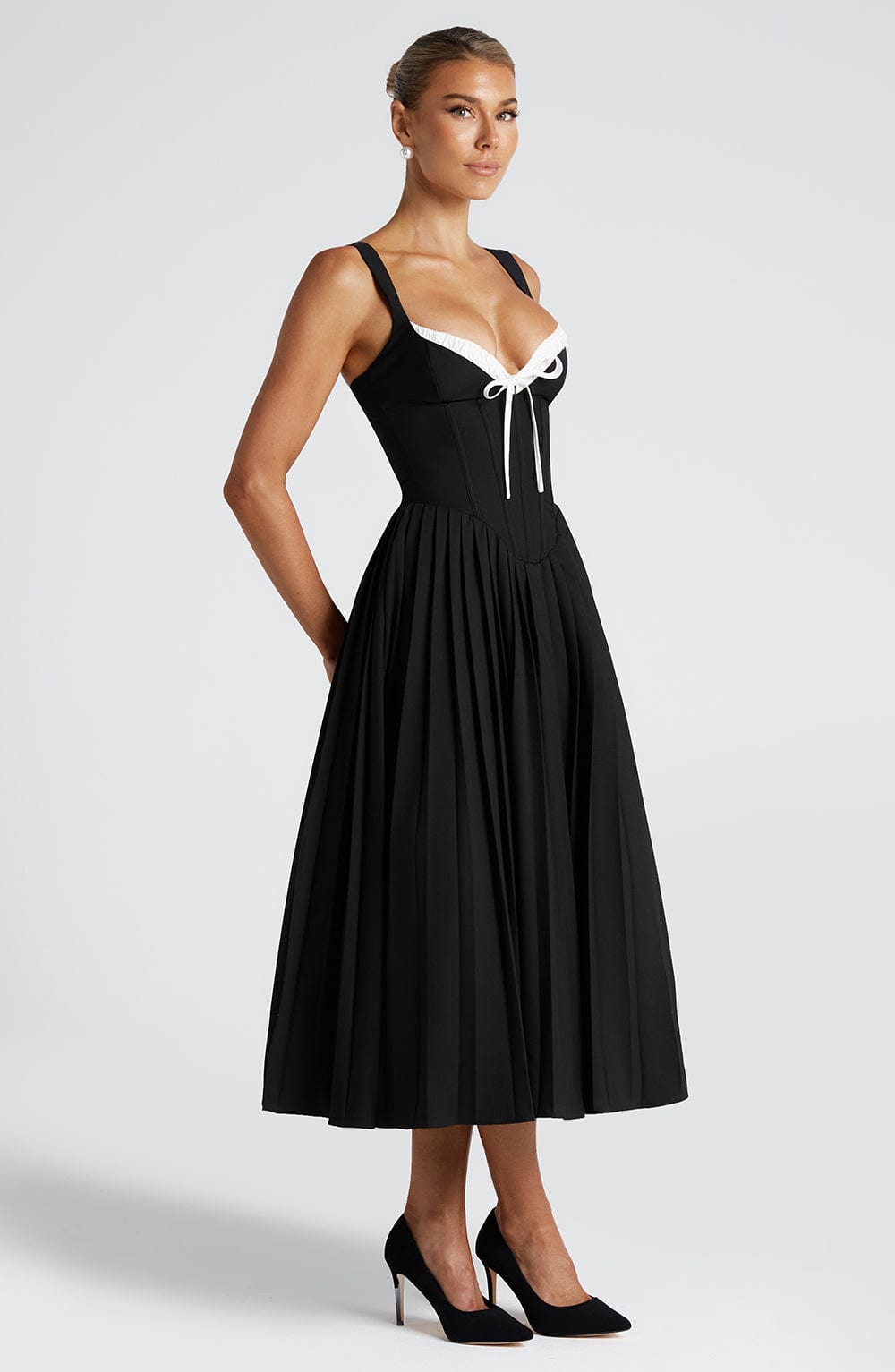 Natassia Midi Dress Black/White
