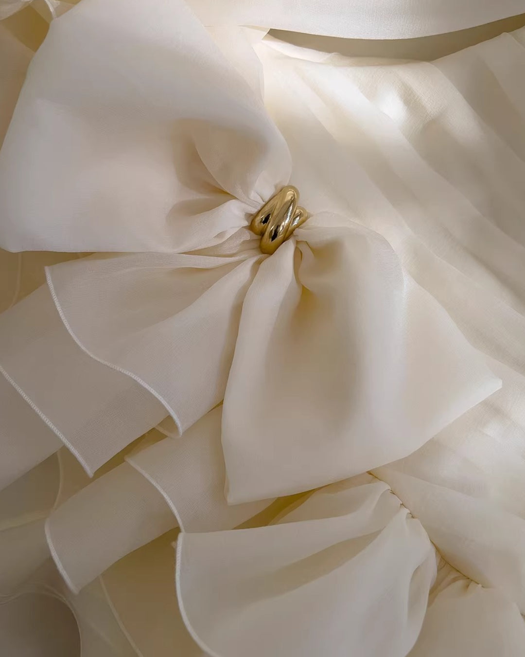 Ruby Bow Asymmetric Puffy Mini Dress Ivory