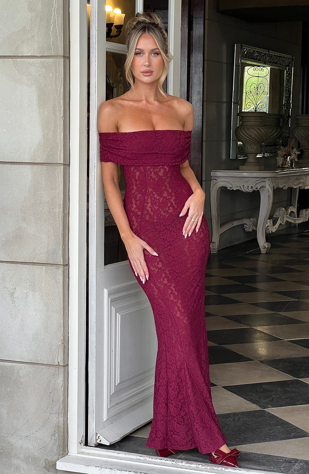 Stephanie Maxi Dress Burgundy