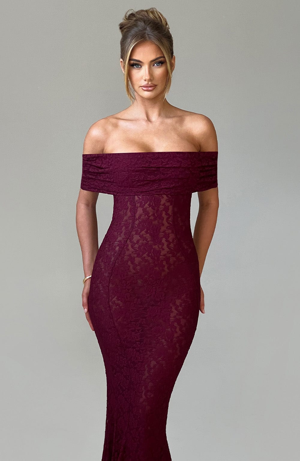 Stephanie Maxi Dress Burgundy