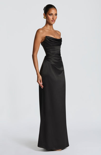 Vessa Maxi Dress Black