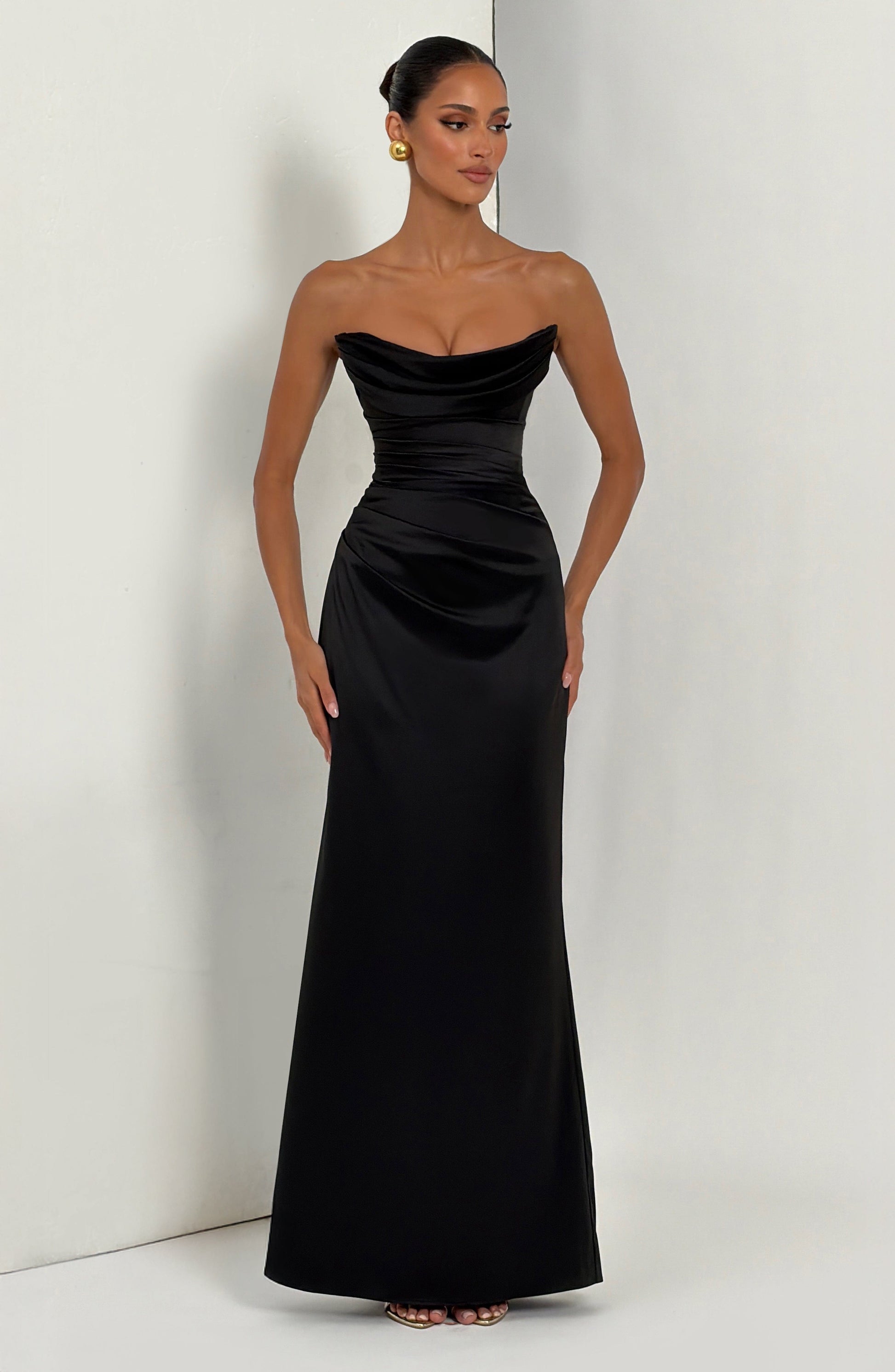 Vessa Maxi Dress Black